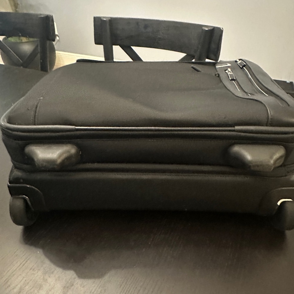 Tumi Black Duffel Bag for Men - Picture 3 of 16